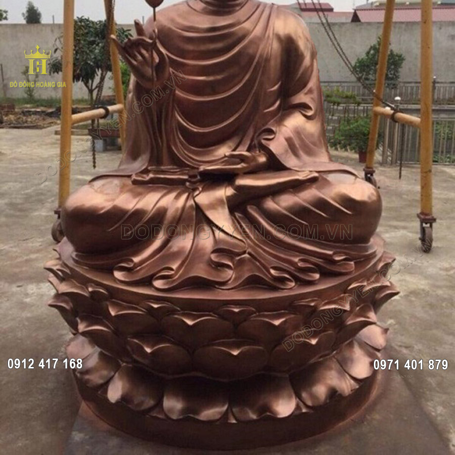 T&ograve;a hoa sen Đức Phật ngồi được chạm khắc v&ocirc; c&ugrave;ng đẹp